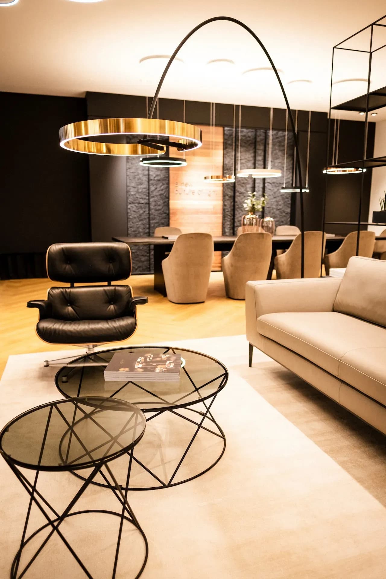 Moderne Beleuchtung in NRW entdecken – 3.000 m² Auswahl