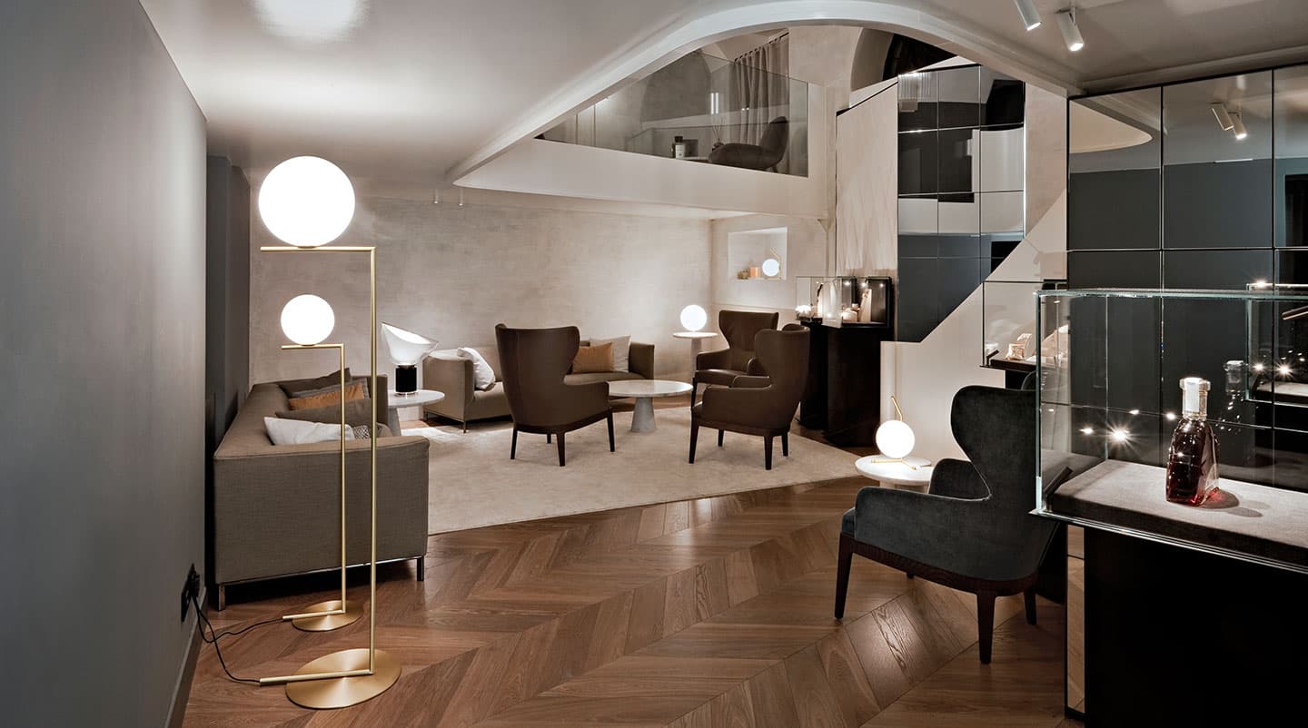 Designer Leuchten von Flos in NRW und Niederlande kaufen